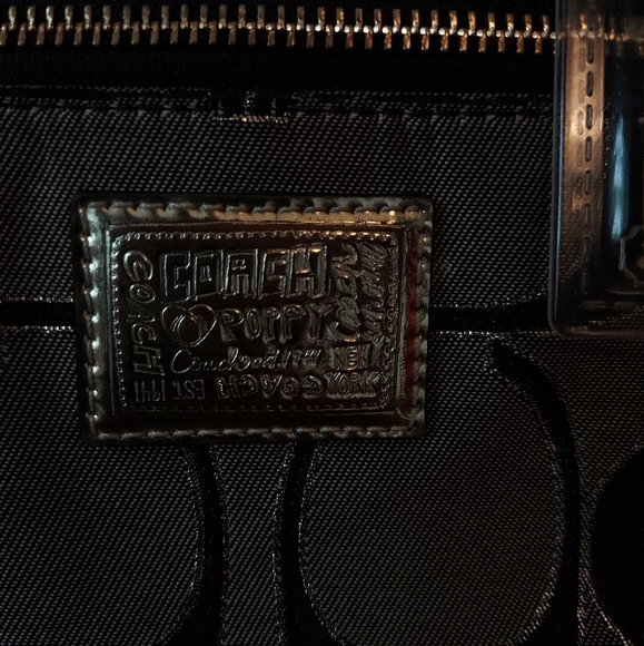 Coach Purse - Picture 3 of 8